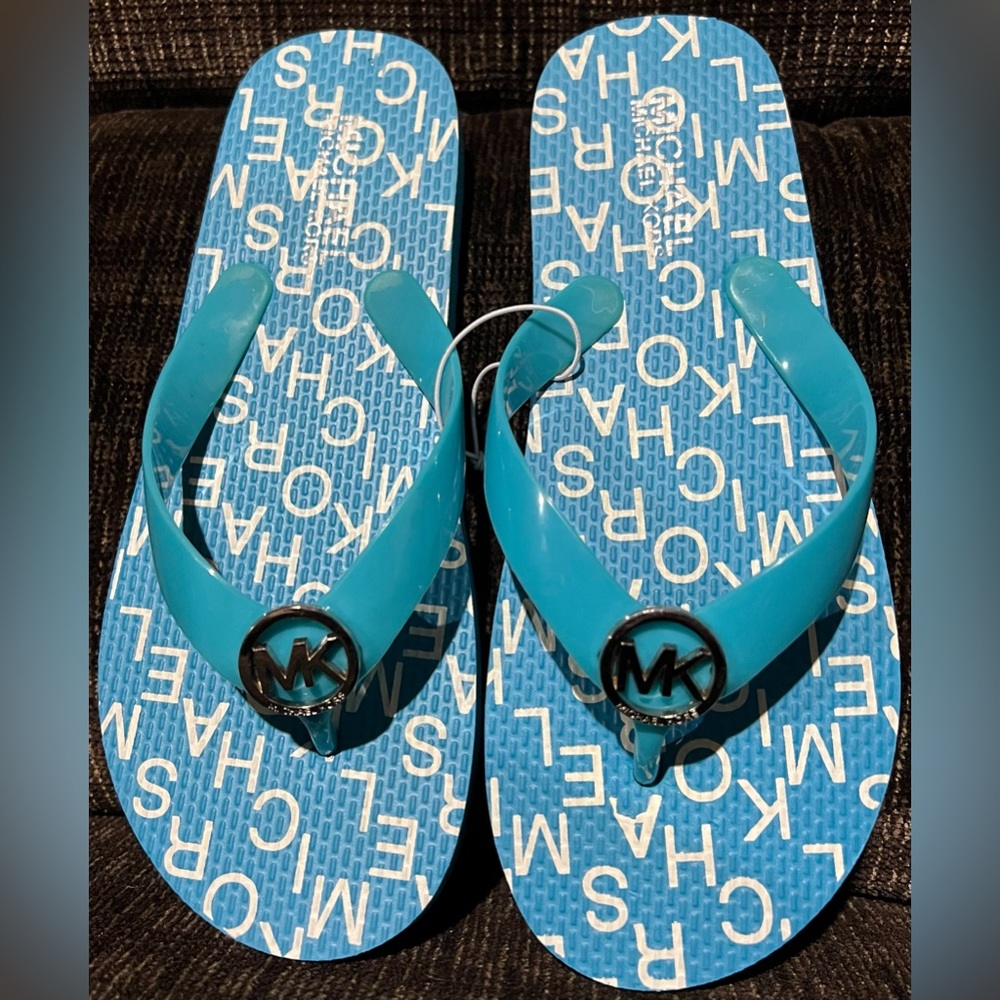 Michael Kors slippers